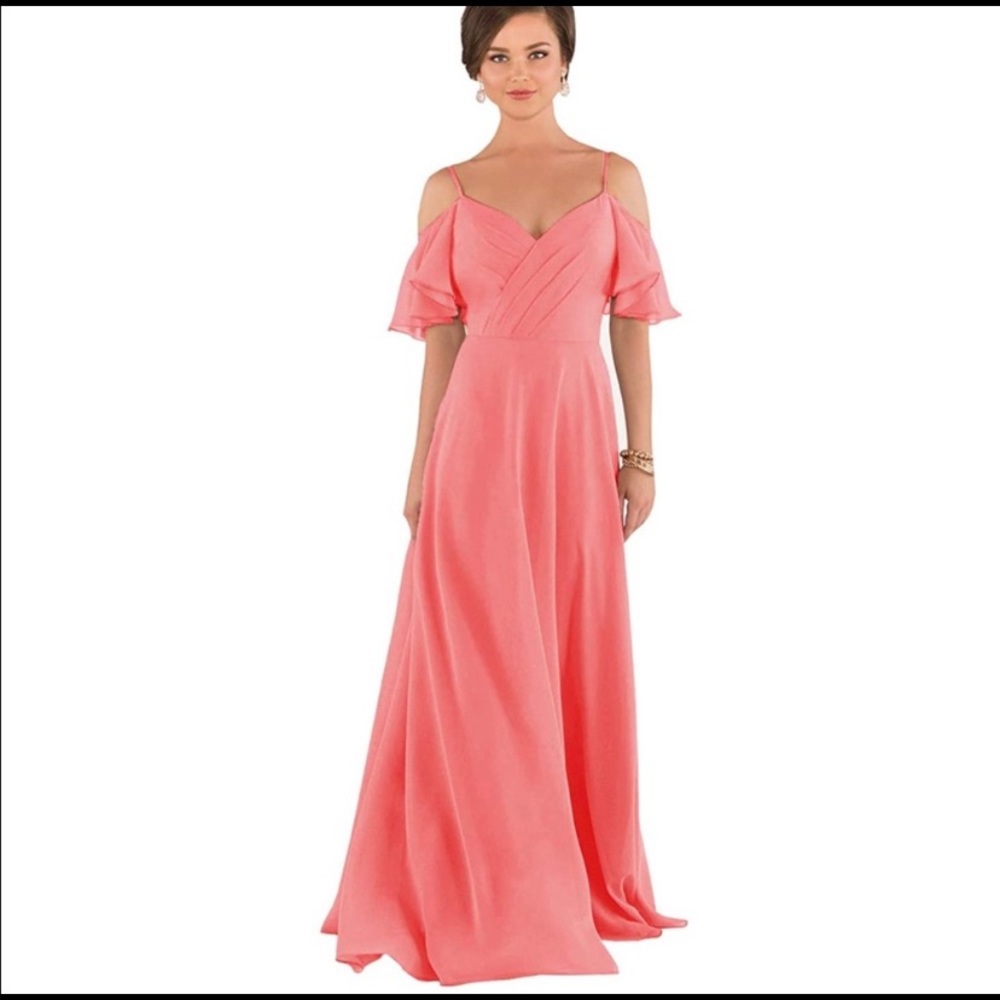 Women’s off the shoulder Bridesmaid Dress 👗 Coral